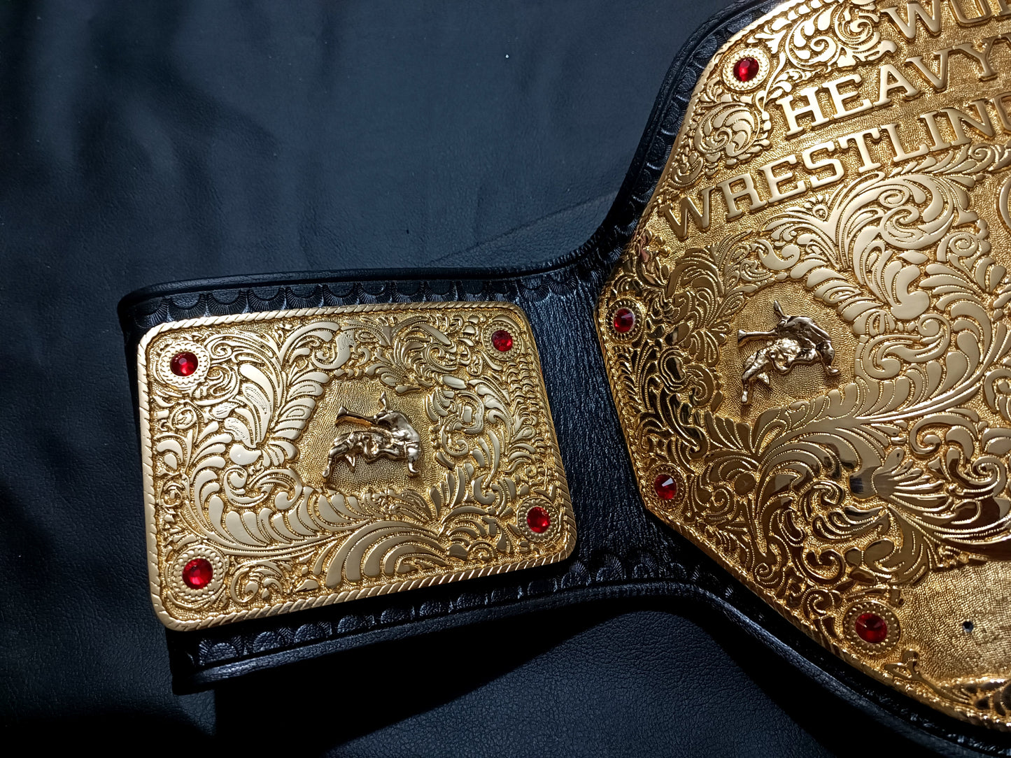 Big gold belt (24k textured version) - Moc Belts