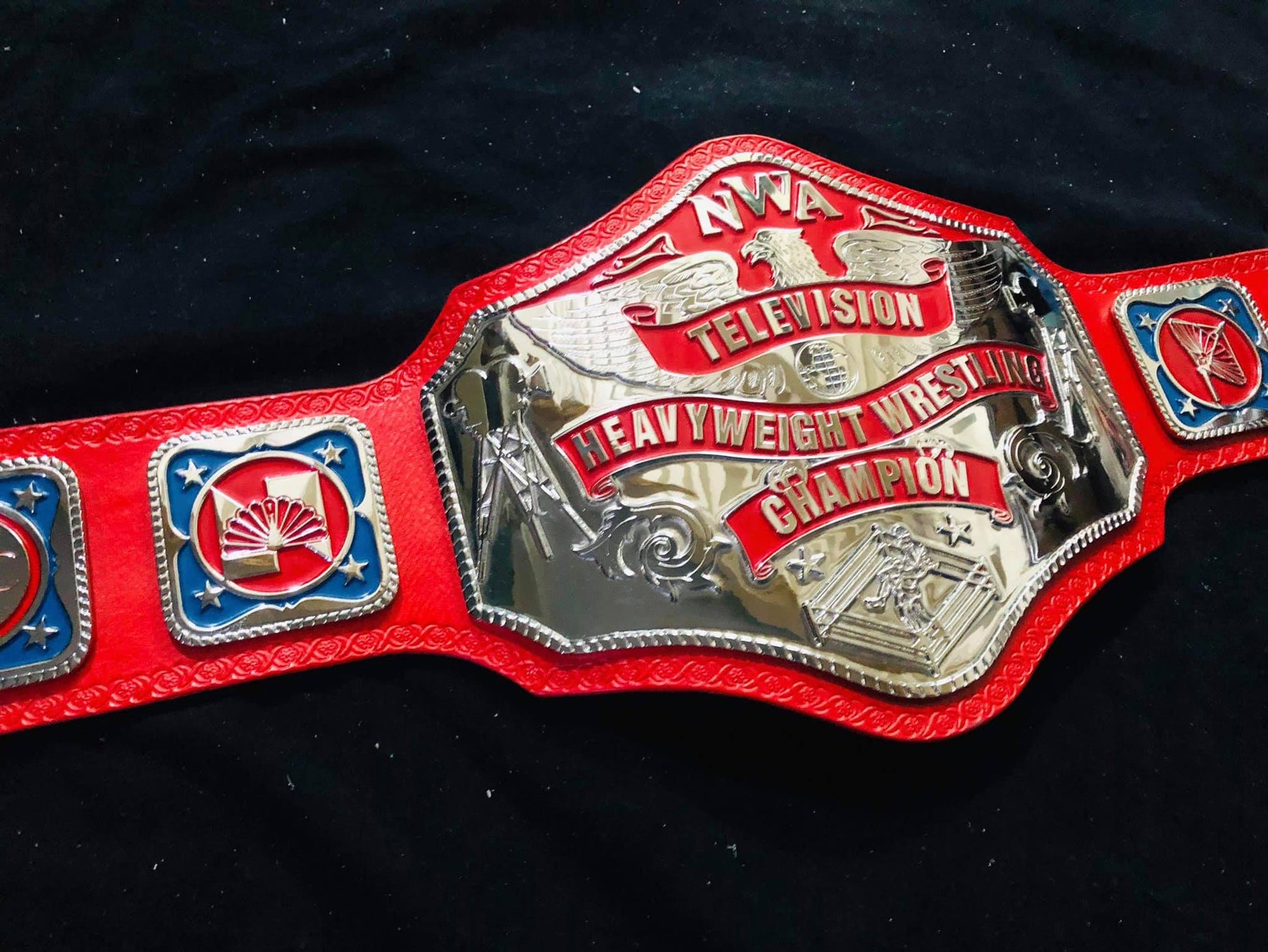 NWA tv Title - Moc Belts