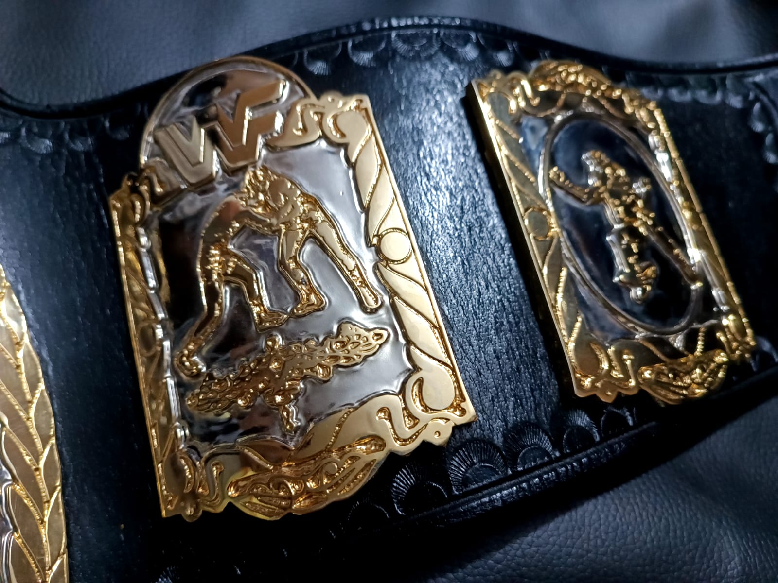WWF tag team championship title (24k textured) - Moc Belts