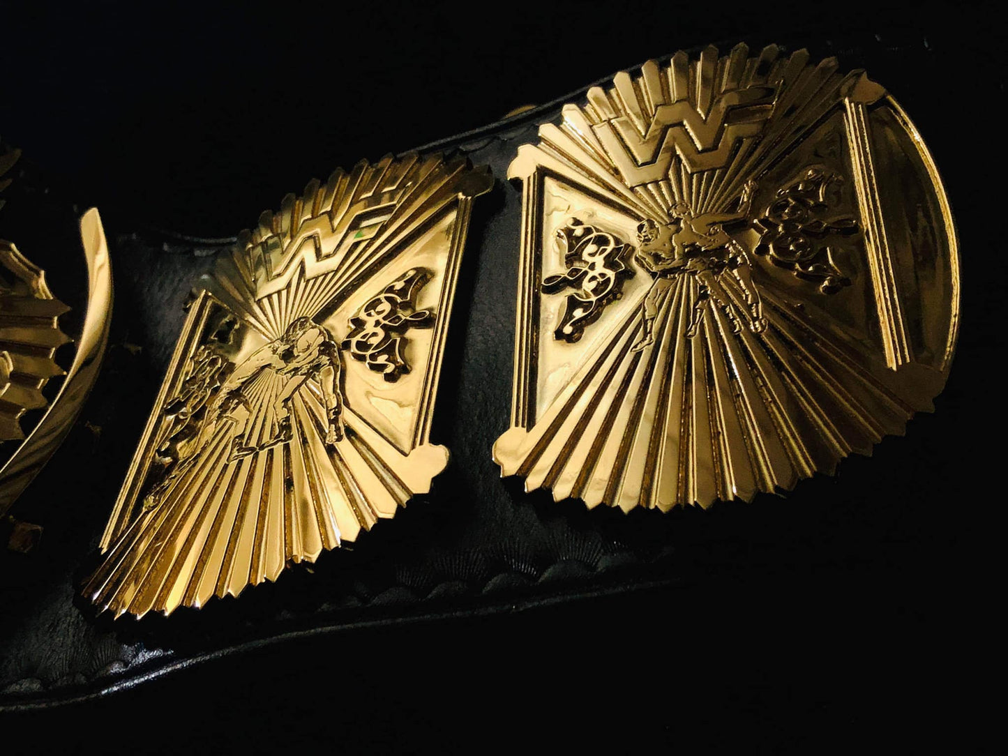 Winged Eagle Belt (Premium 24 karate gold) - Moc Belts
