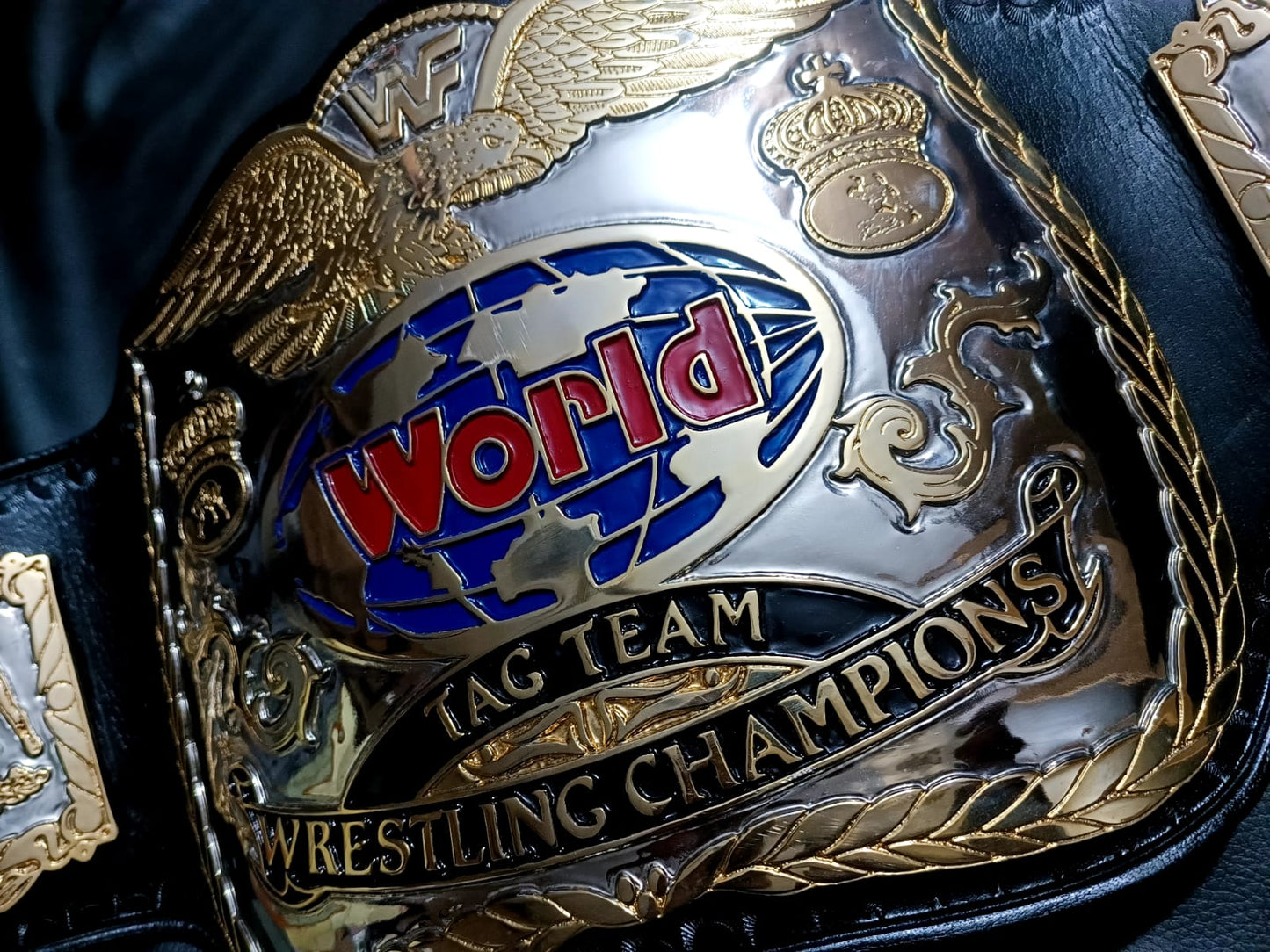 WWF tag team championship title (24k textured) - Moc Belts