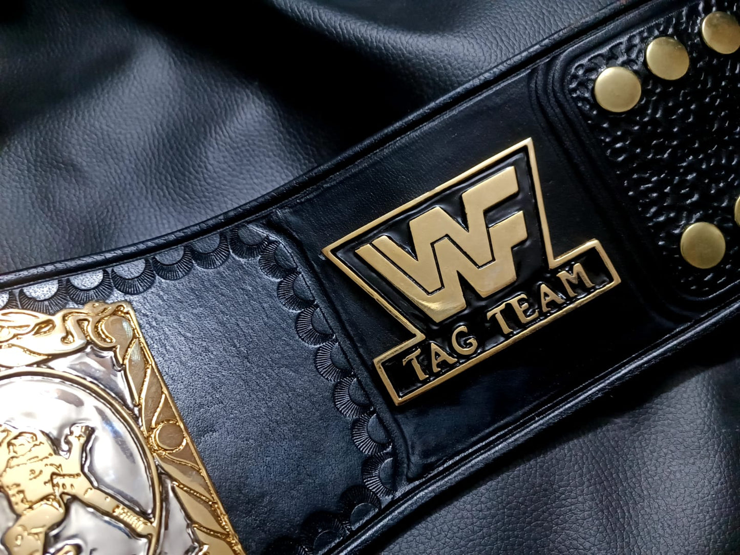 WWF tag team championship title (24k textured) - Moc Belts