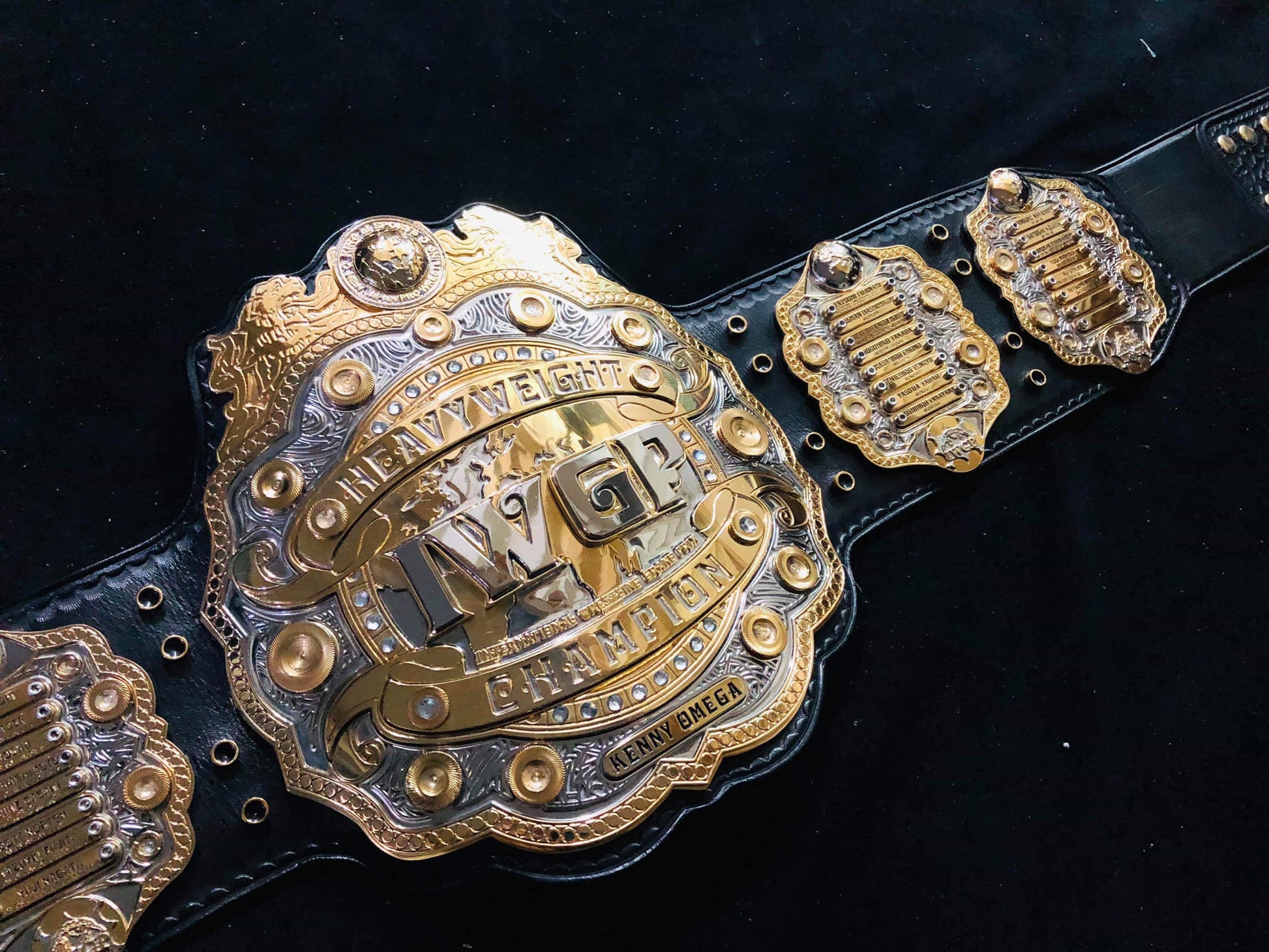 IWGP wrestling title (24k karate swiss gold) premium - Moc Belts 