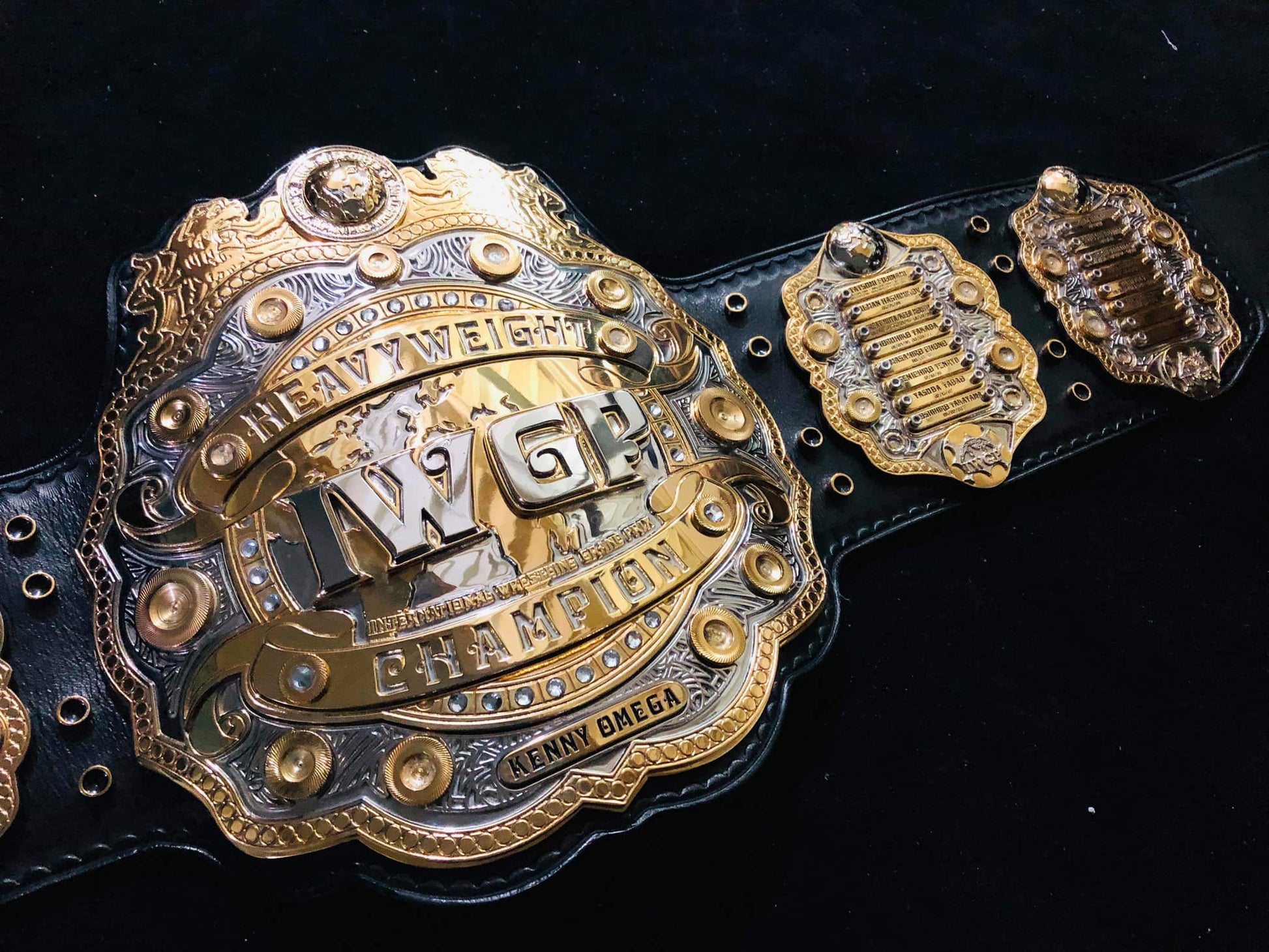 IWGP wrestling title (24k karate swiss gold) premium - Moc Belts 